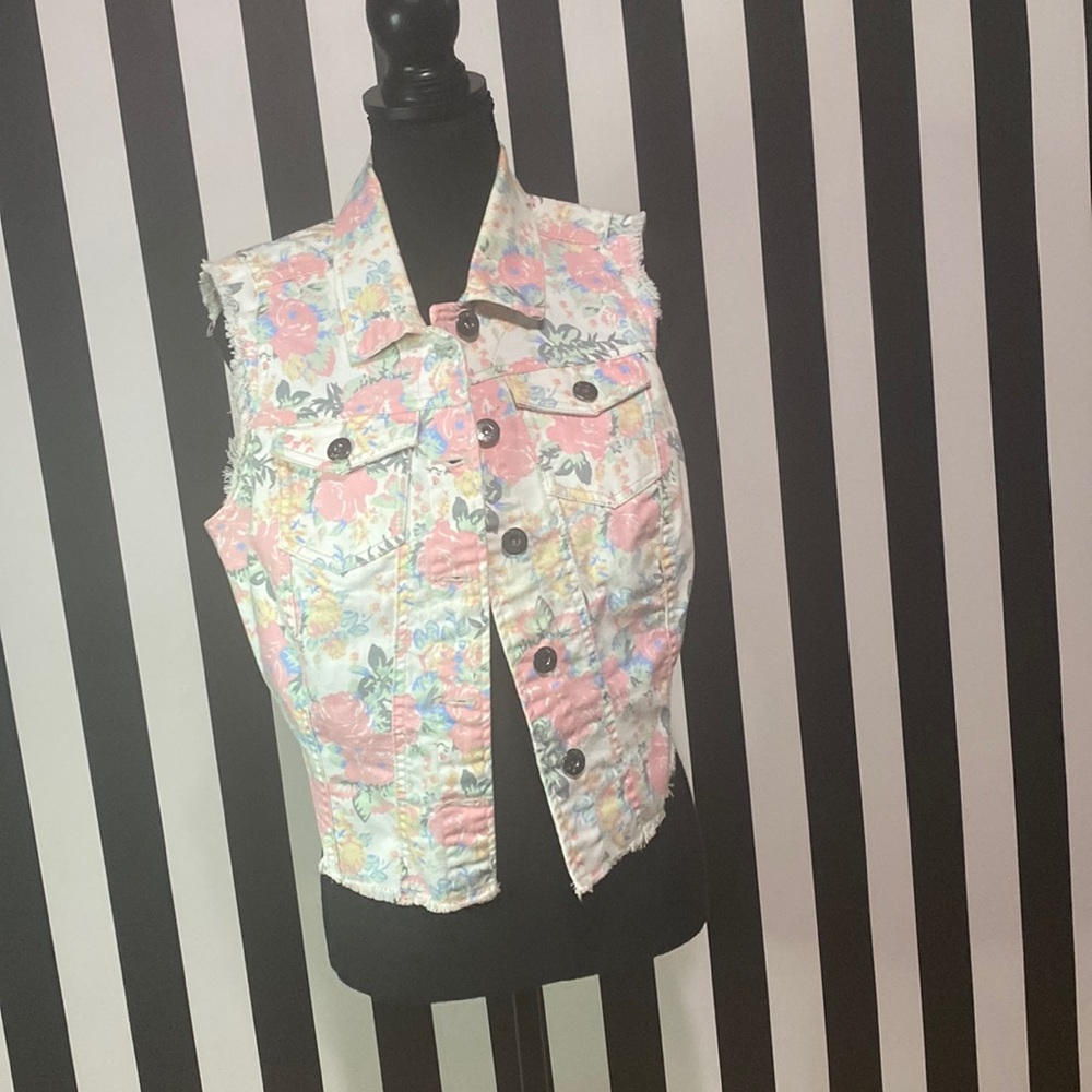 vest